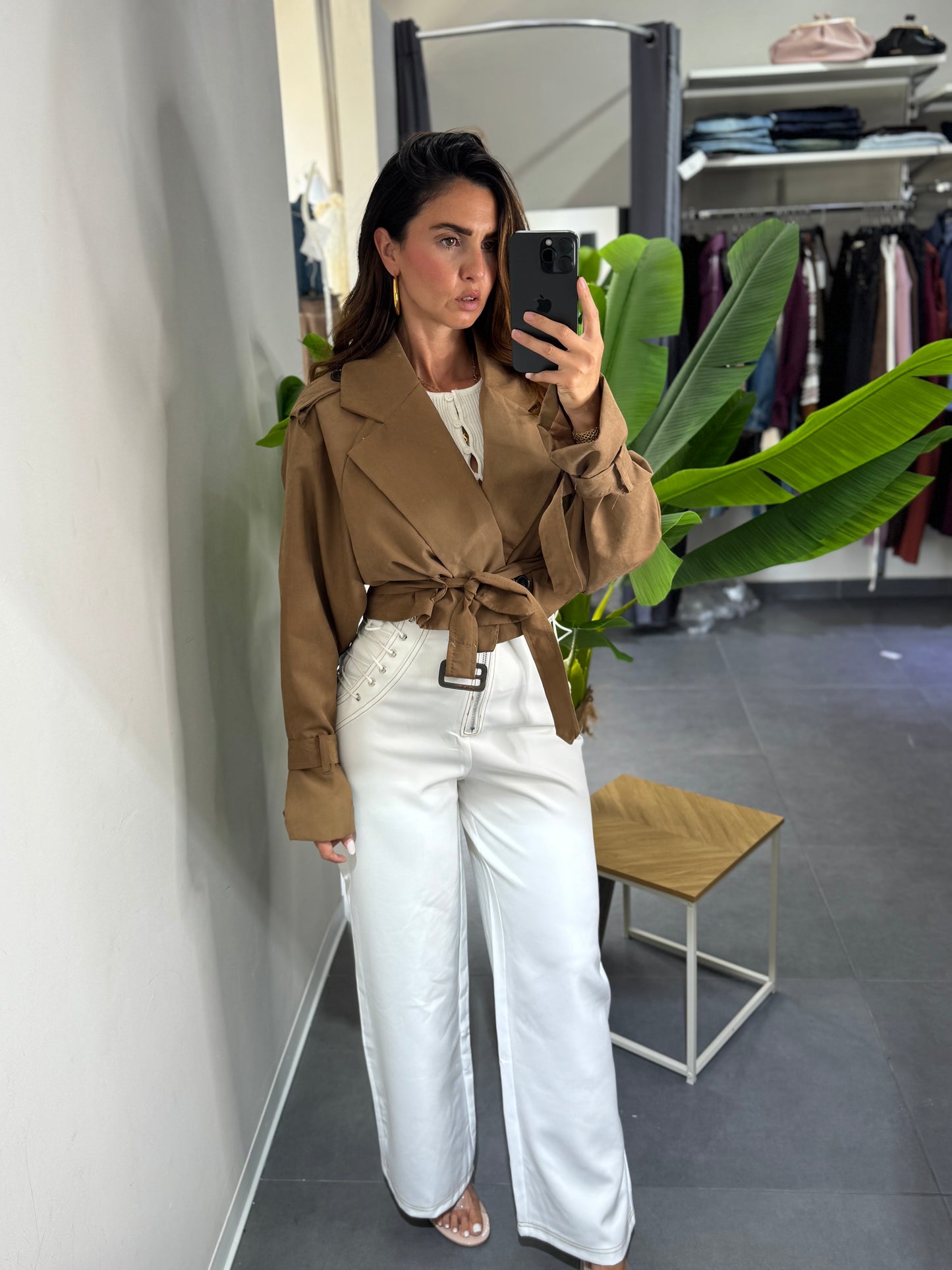 Trench corto