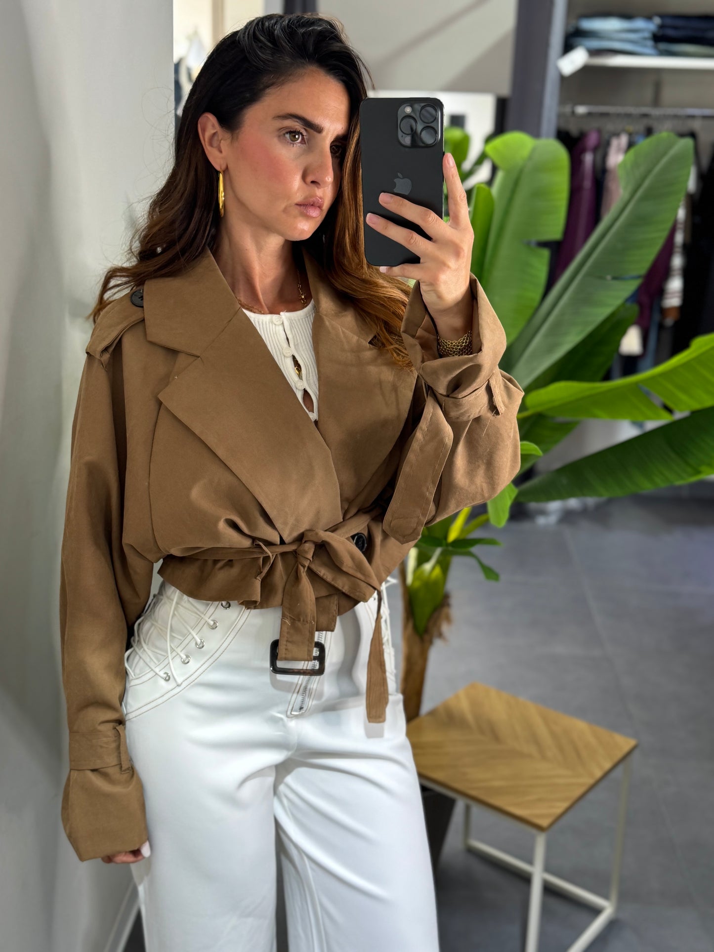 Trench corto