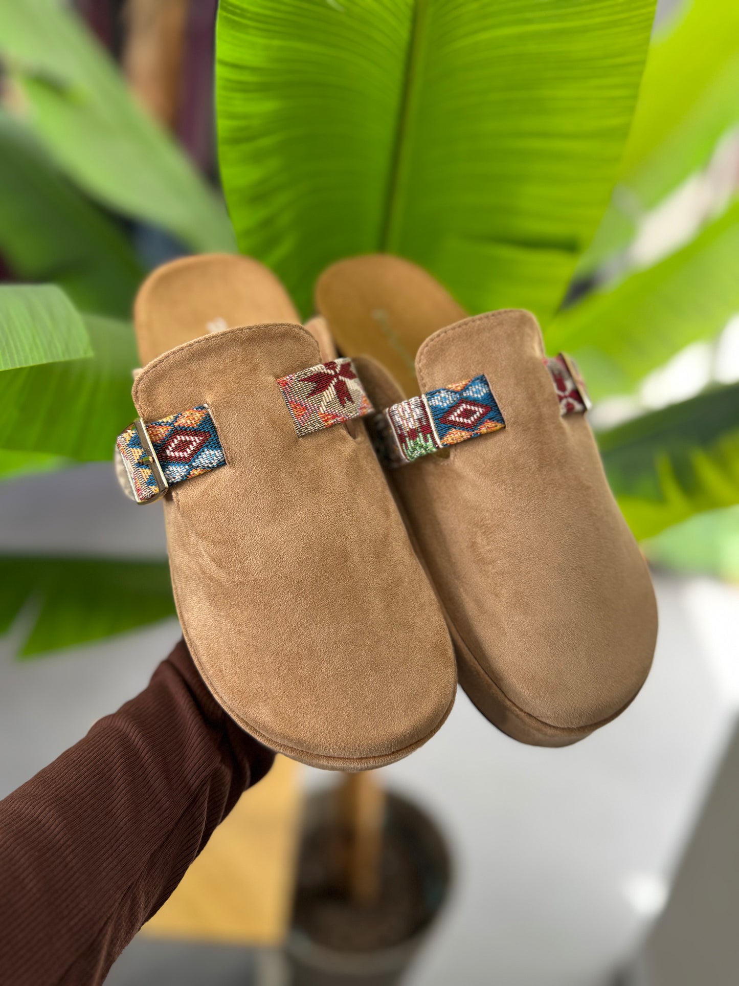 Sabot camel