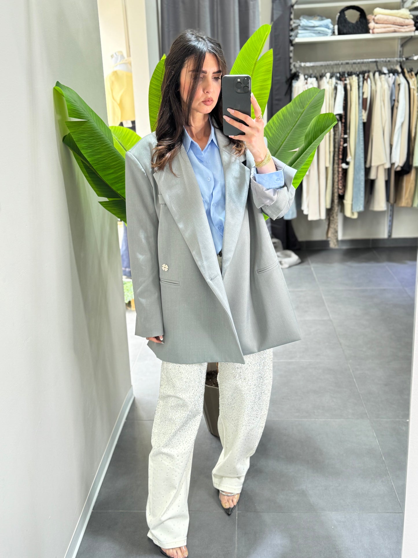 Blazer Avery
