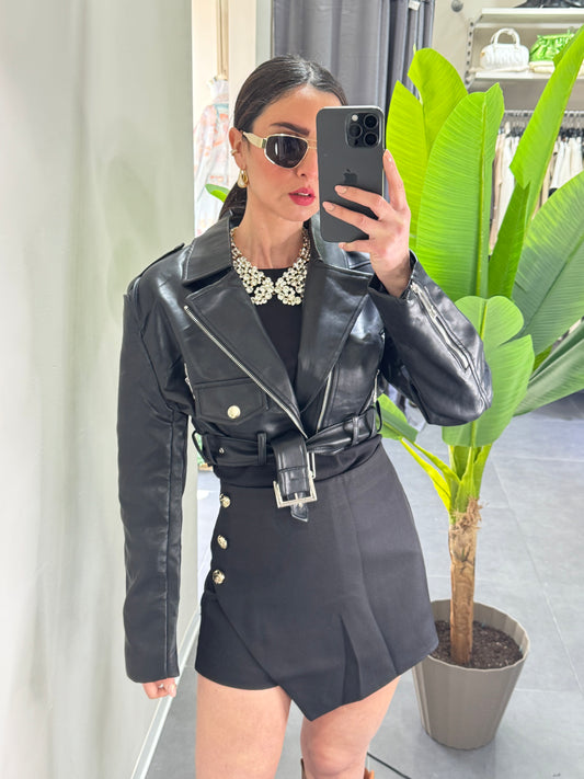 Chiodo crop