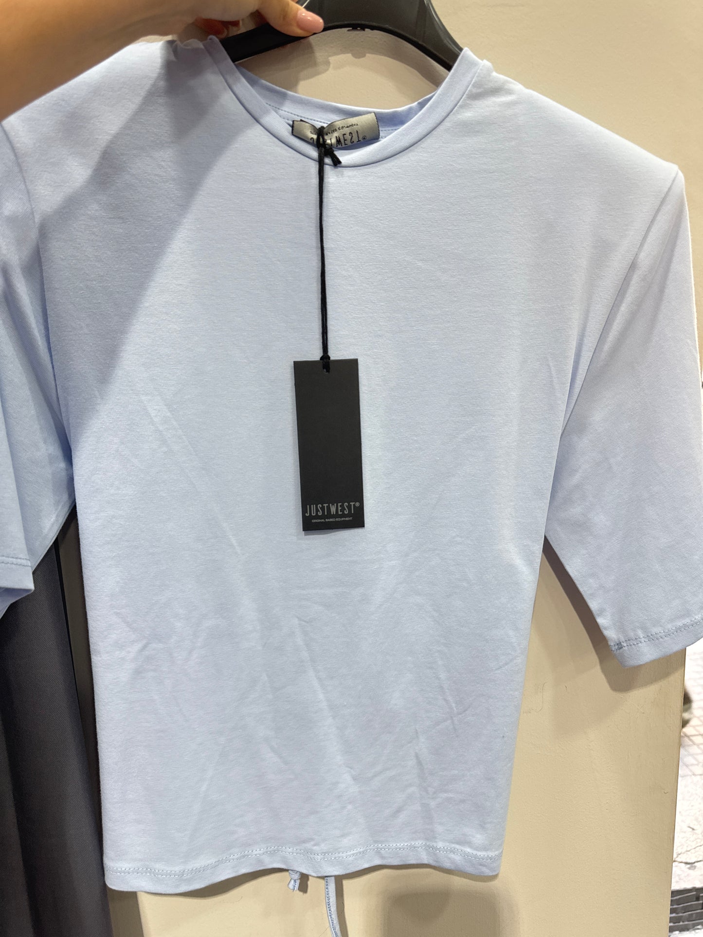 T shirt stringhe