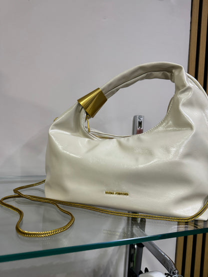Borsa Dafne