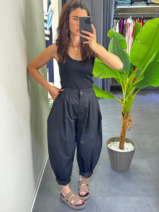 Pantaloni ballon just