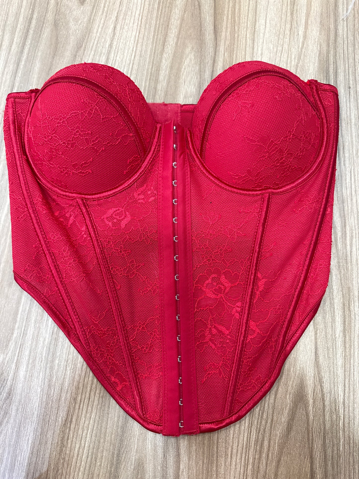 Bustier Siria