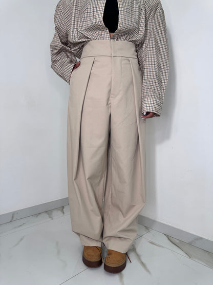 Pantalone west