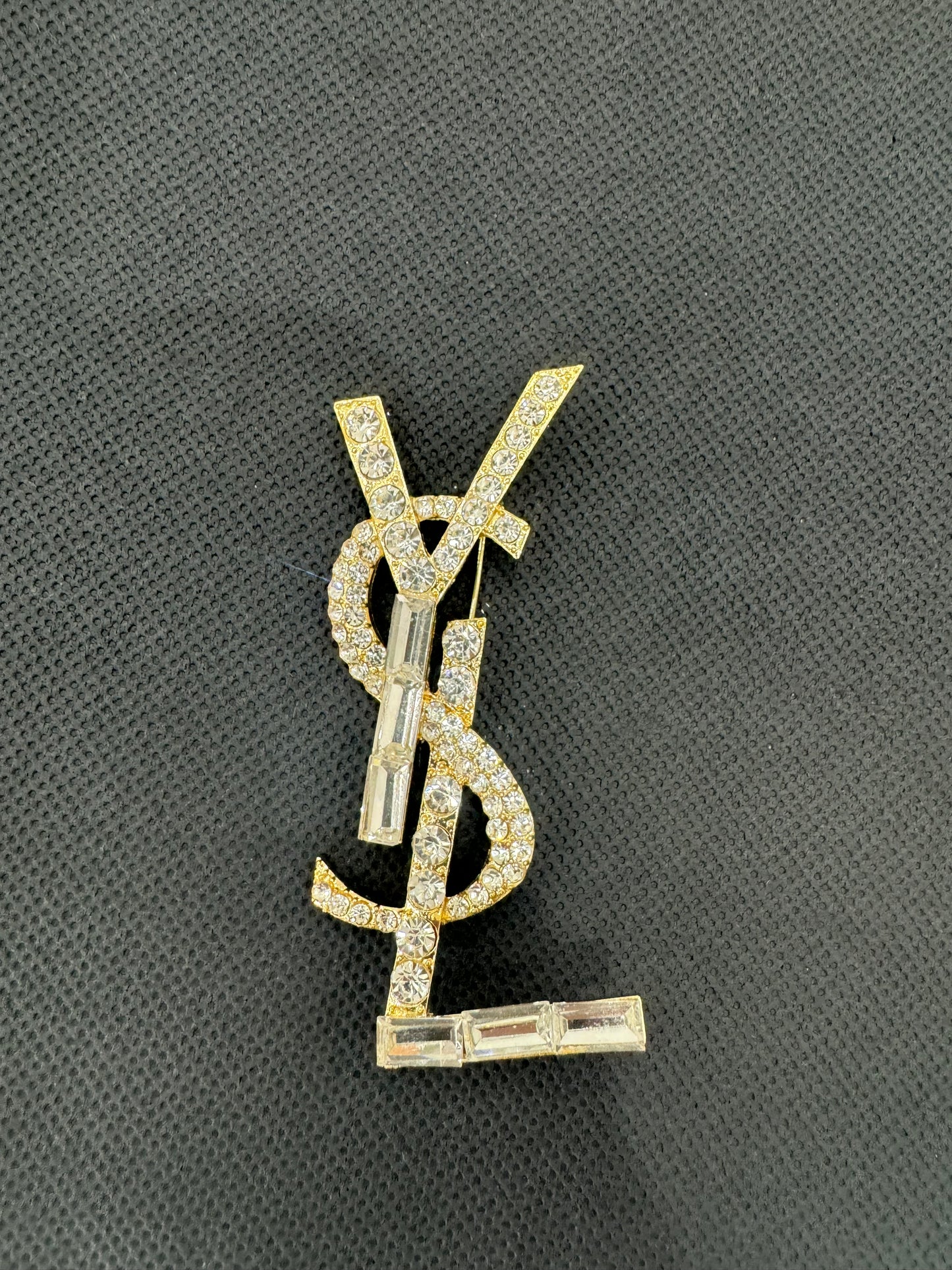 Spilla Yves