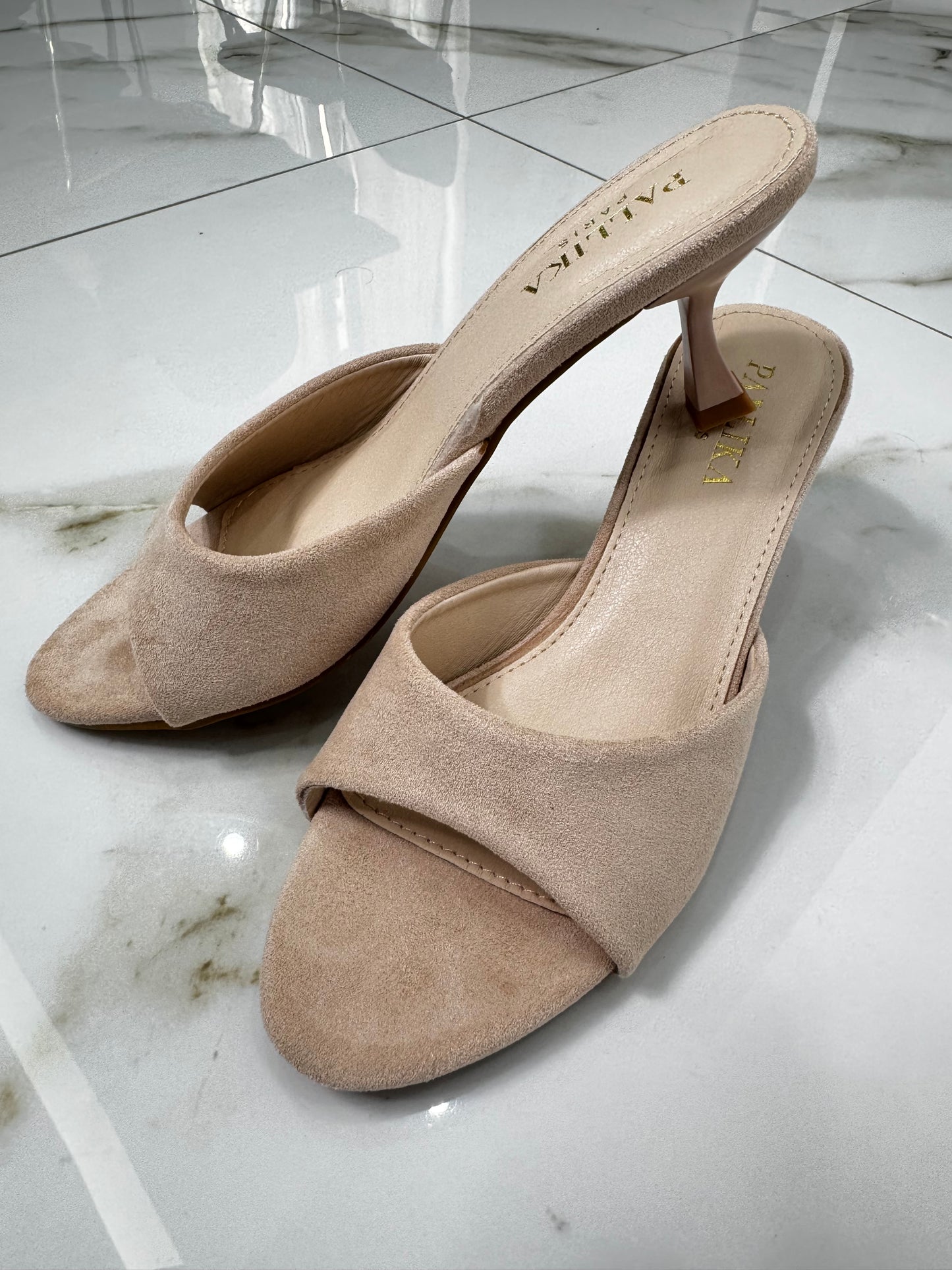 Sandalo beige