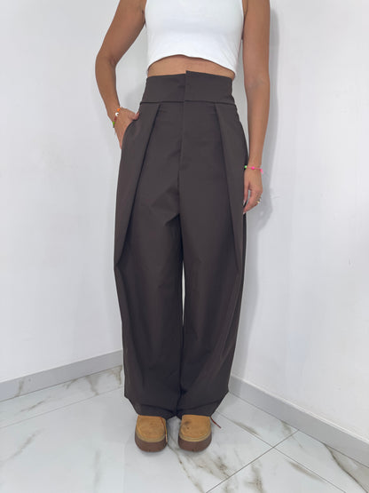 Pantalone west